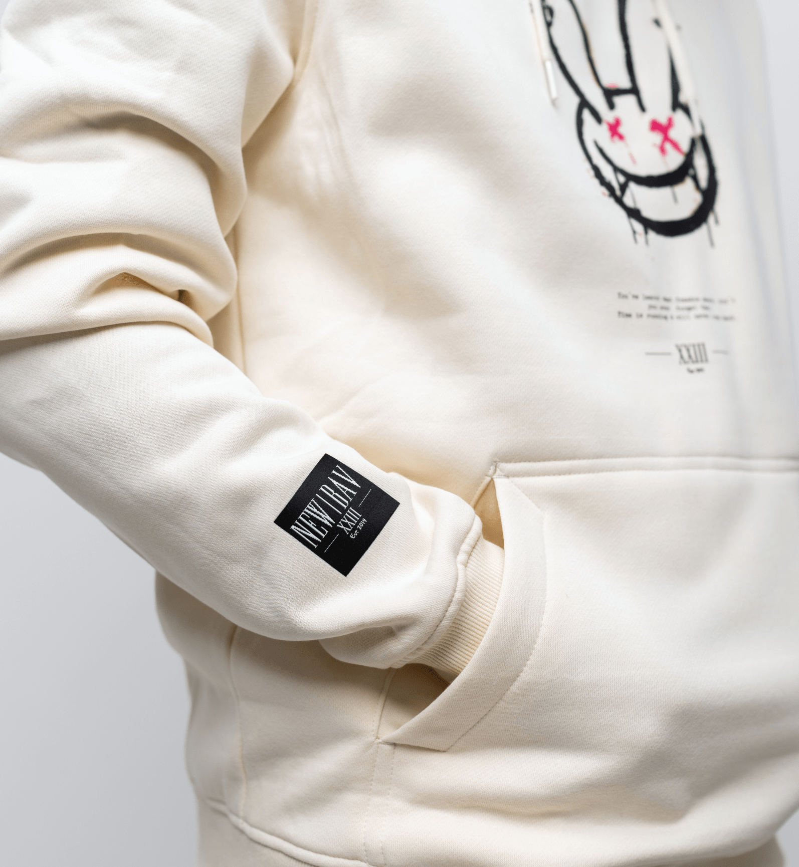 NB Owen Hoodie Offwhite - Black Print - new - bav