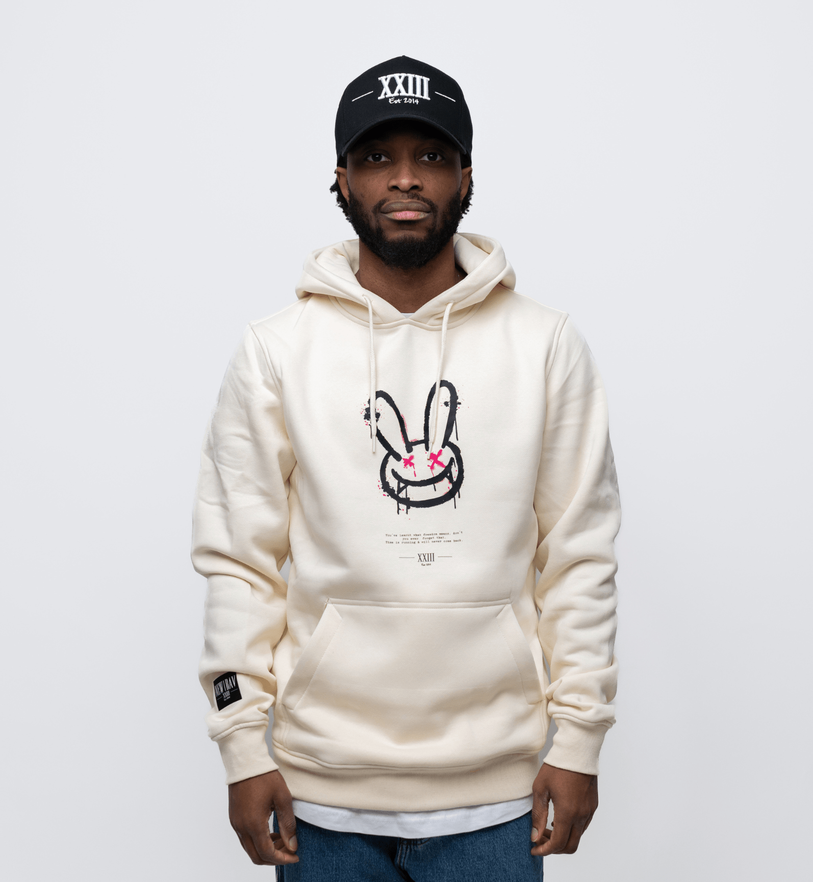 NB Owen Hoodie Offwhite - Black Print - new - bav
