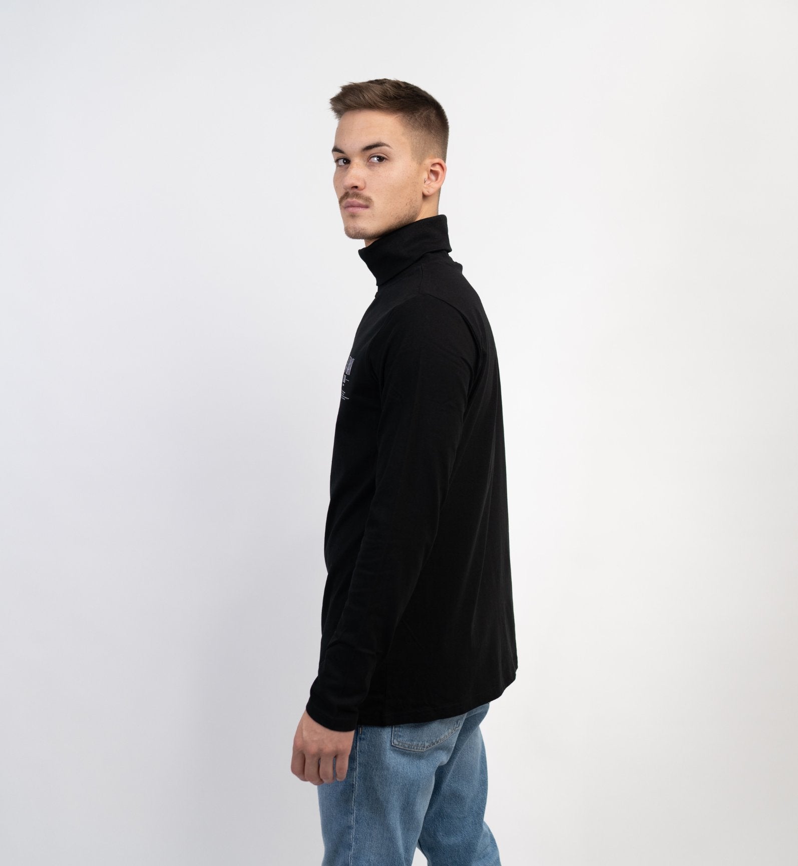 NB Malouda Longsleeve Black - new-bav